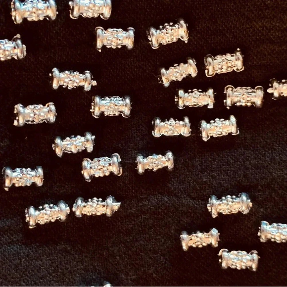 Susan Graver Blouse Plus 1X Beaded Neck Embellished Pullover Shirt Flowy Gauze - Picture 8 of 8